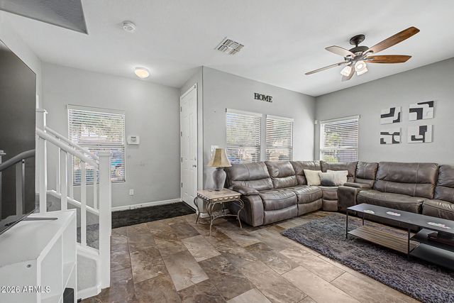 929 S DEERFIELD Lane, Gilbert, AZ 85296