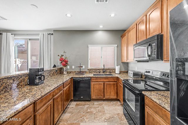 929 S DEERFIELD Lane, Gilbert, AZ 85296