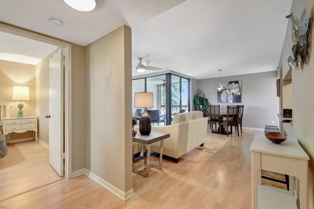 950 Lavers Circle F309, Delray Beach, FL 33444