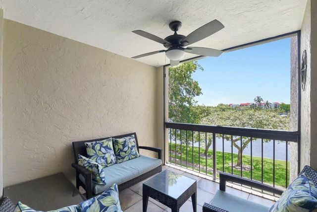 950 Lavers Circle F309, Delray Beach, FL 33444