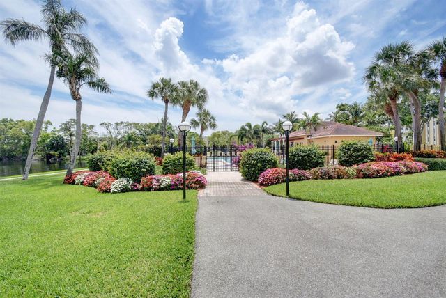 950 Lavers Circle F309, Delray Beach, FL 33444