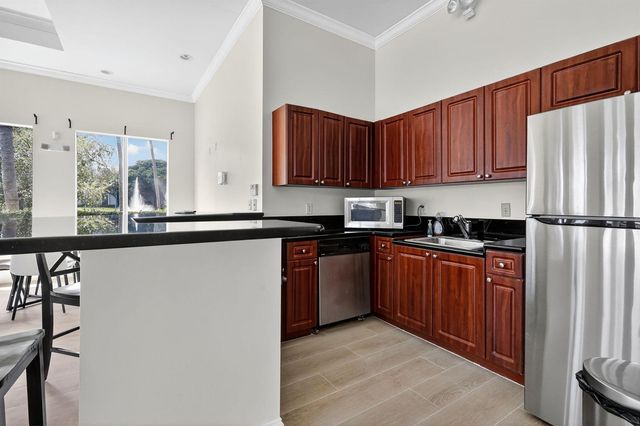 950 Lavers Circle F309, Delray Beach, FL 33444