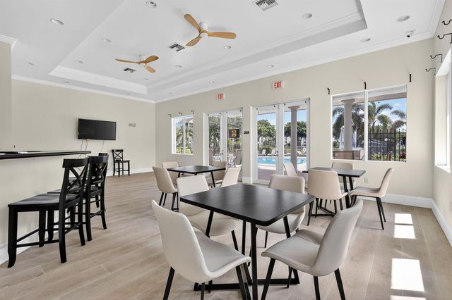 950 Lavers Circle F309, Delray Beach, FL 33444