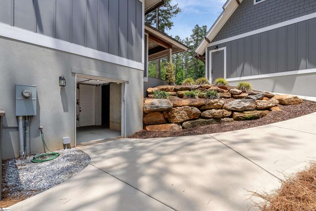 113 Settlement Village Drive, Sunset, SC 29685