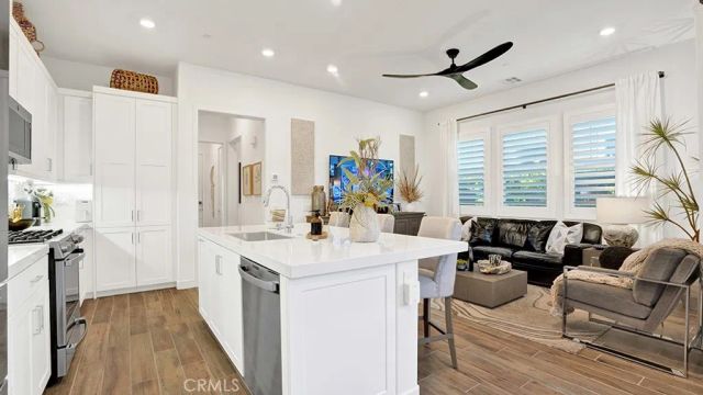 833 Sunrise Road, Rancho Mission Viejo, CA 92694