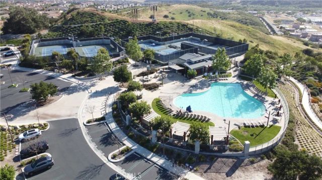 833 Sunrise Road, Rancho Mission Viejo, CA 92694