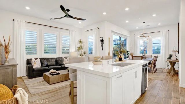 833 Sunrise Road, Rancho Mission Viejo, CA 92694