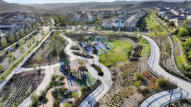 833 Sunrise Road, Rancho Mission Viejo, CA 92694