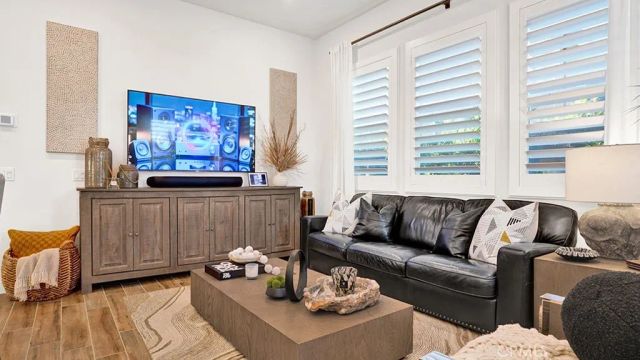 833 Sunrise Road, Rancho Mission Viejo, CA 92694