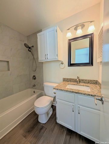 4414 Knollmanor, San Antonio, TX 78247