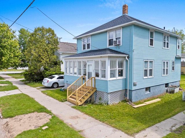 1807 21ST STREET, Two Rivers, WI 54241