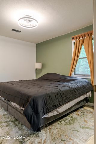 303 N Hudson Avenue, Aurora, MO 65605