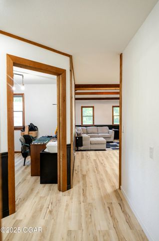 303 N Hudson Avenue, Aurora, MO 65605