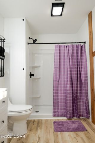 303 N Hudson Avenue, Aurora, MO 65605