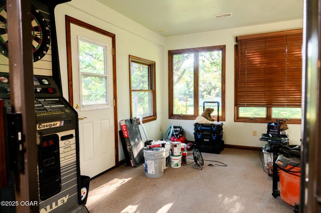 303 N Hudson Avenue, Aurora, MO 65605