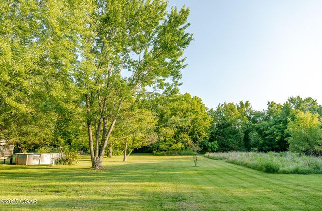 303 N Hudson Avenue, Aurora, MO 65605