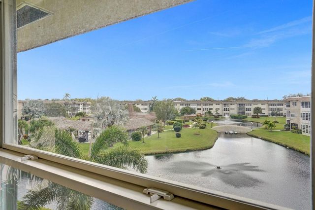 4800 NW 35th Street 612, Lauderdale Lakes, FL 33319