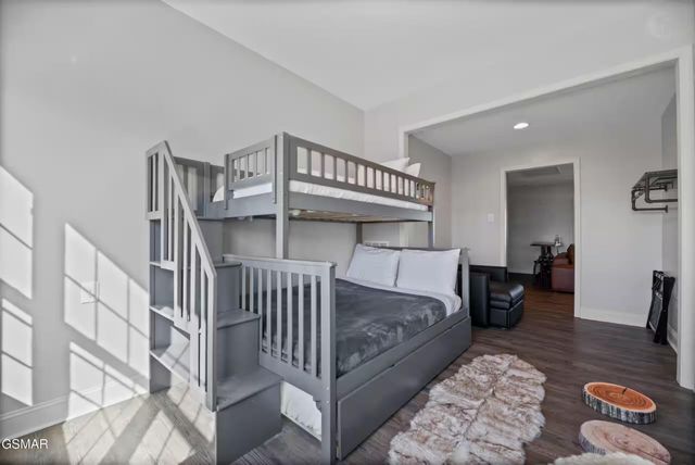 706 Chestnut Drive, Gatlinburg, TN 37738
