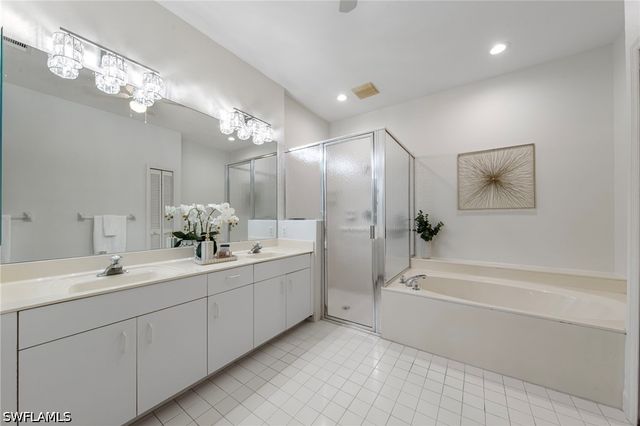 8601 Fairway Bend DR, Estero, FL 33967