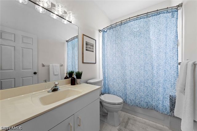 8601 Fairway Bend DR, Estero, FL 33967