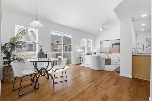 1035 Scotia Terrace 304, Sunnyvale, CA 94089