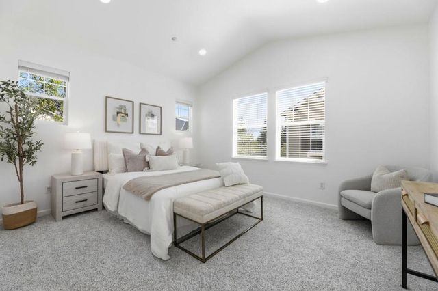 1035 Scotia Terrace 304, Sunnyvale, CA 94089