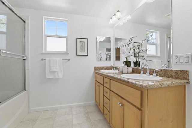 1035 Scotia Terrace 304, Sunnyvale, CA 94089