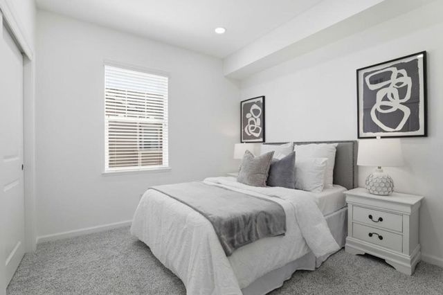 1035 Scotia Terrace 304, Sunnyvale, CA 94089