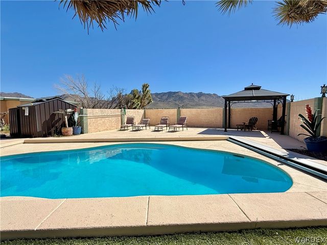 17305 N Lost Mine Drive, Dolan Springs, AZ 86441