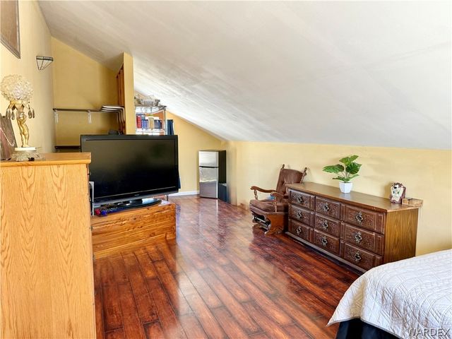 17305 N Lost Mine Drive, Dolan Springs, AZ 86441