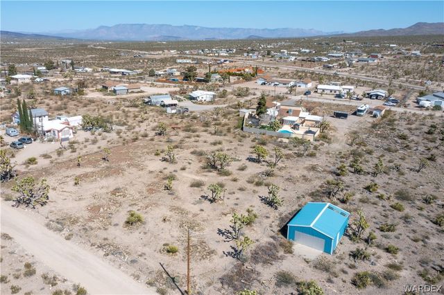 17305 N Lost Mine Drive, Dolan Springs, AZ 86441