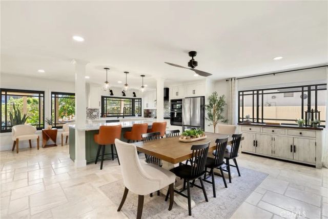 21052 Amberwick Lane, Huntington Beach, CA 92646