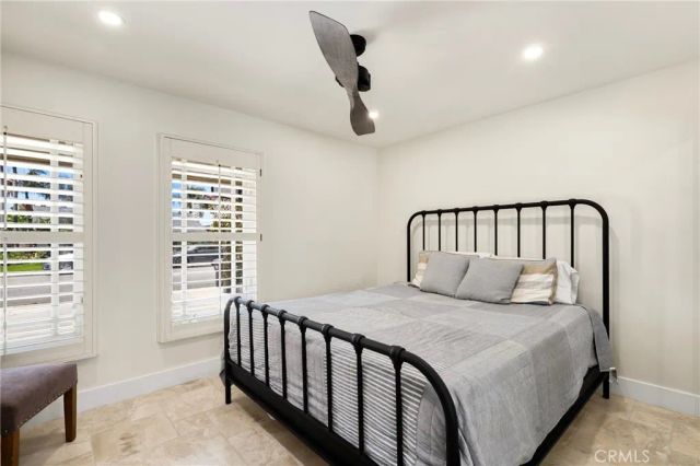 21052 Amberwick Lane, Huntington Beach, CA 92646