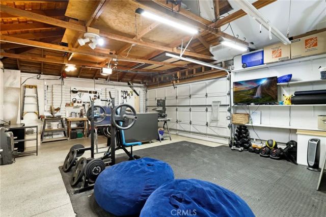 21052 Amberwick Lane, Huntington Beach, CA 92646