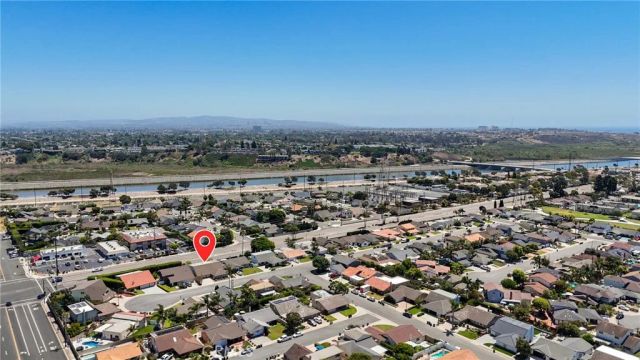 21052 Amberwick Lane, Huntington Beach, CA 92646