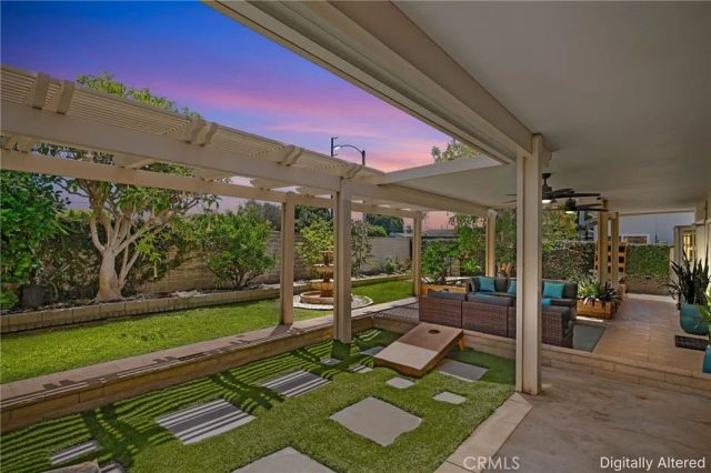 21052 Amberwick Lane, Huntington Beach, CA 92646