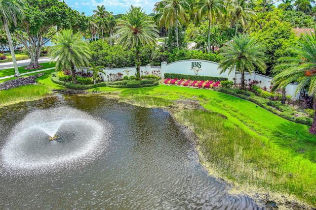 8216 Quail Meadow Trace, West Palm Beach, FL 33412