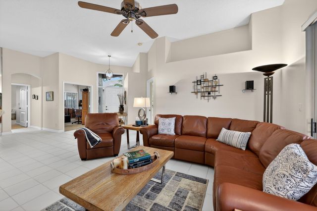 8216 Quail Meadow Trace, West Palm Beach, FL 33412