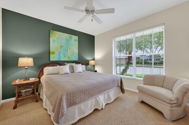 8216 Quail Meadow Trace, West Palm Beach, FL 33412