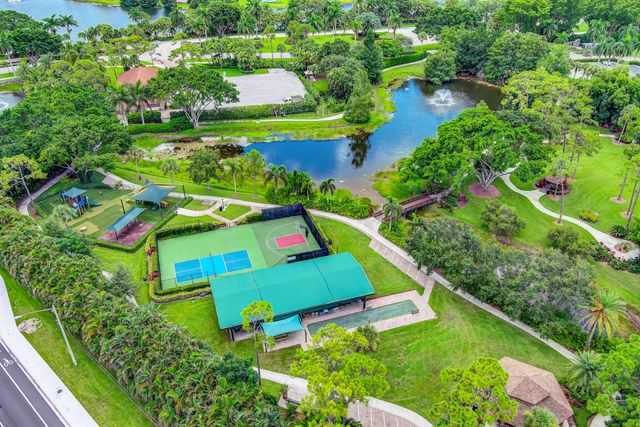 8216 Quail Meadow Trace, West Palm Beach, FL 33412