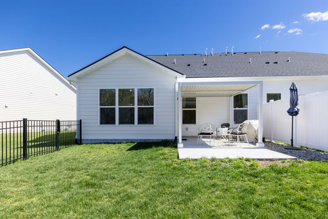 1467 Autumn Leaf Ln, Mount Juliet, TN 37122