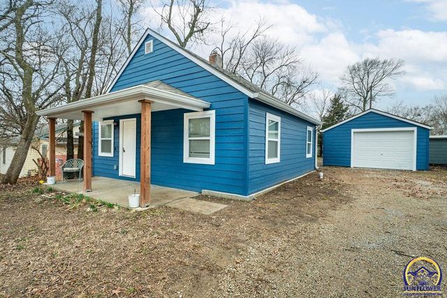 2723 SE Monroe ST, Topeka, KS 66605