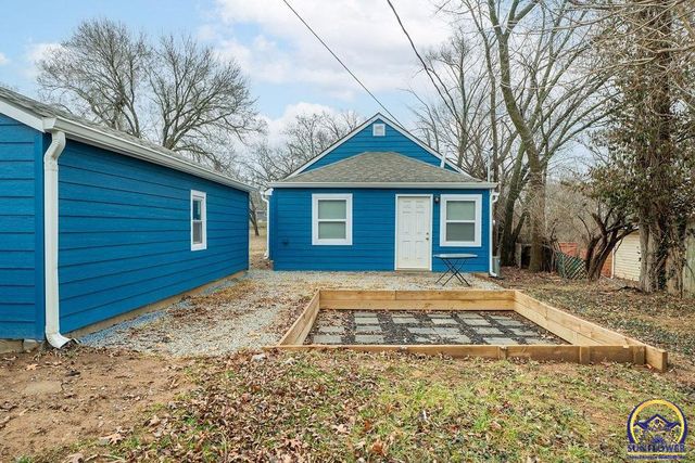 2723 SE Monroe ST, Topeka, KS 66605