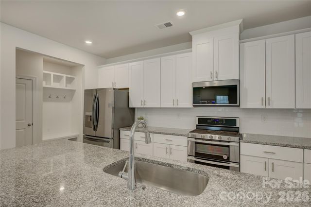 4053 Armstrong Farm Drive, Belmont, NC 28012