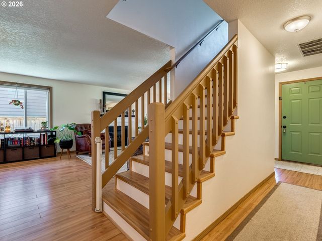 16094 Sw SNAPDRAGON Ln, Portland, OR 97223