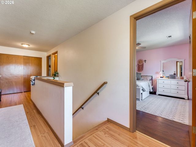 16094 Sw SNAPDRAGON Ln, Portland, OR 97223