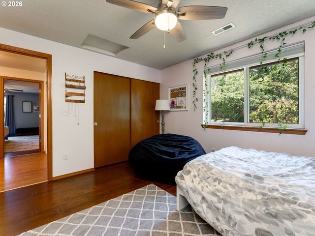 16094 Sw SNAPDRAGON Ln, Portland, OR 97223