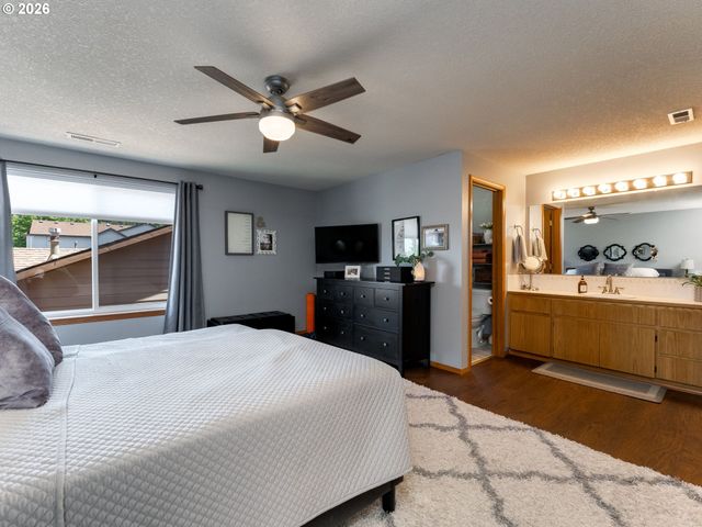16094 Sw SNAPDRAGON Ln, Portland, OR 97223