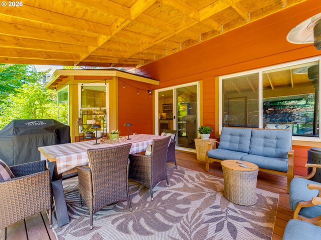 16094 Sw SNAPDRAGON Ln, Portland, OR 97223