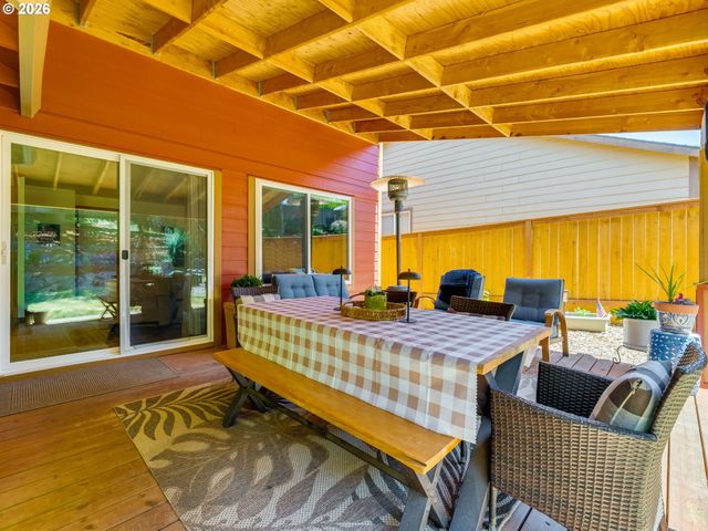 16094 Sw SNAPDRAGON Ln, Portland, OR 97223